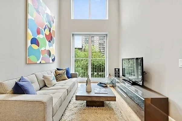 Rented by Rennit Inc. | media 62