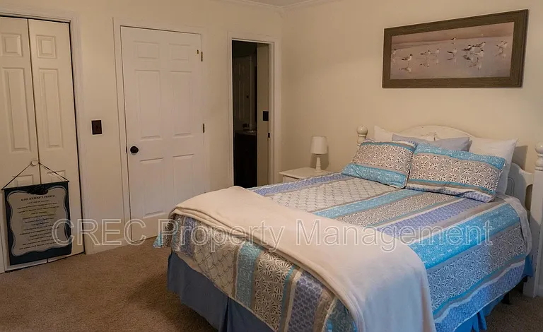 114 Queensbury Cir — Photo 13