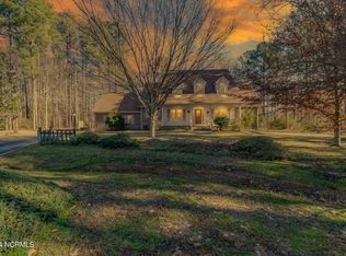 109 Franks Creek Cir, Hertford, NC 27944