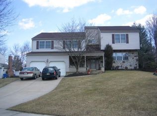 1013 Peacock Ln, Cherry Hill, NJ 08003