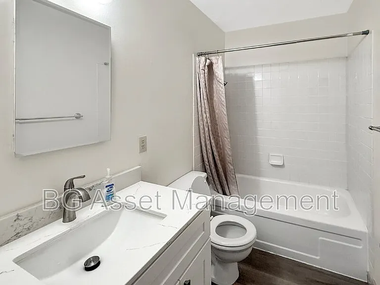 50 Frey Pl #5 — Photo 22