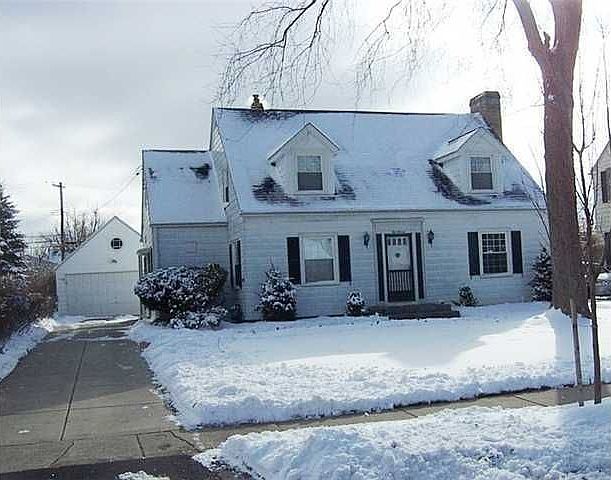 1st image of 211 Fayette Ave