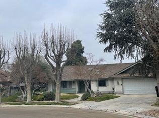 3104 W Dorothea Ave, Visalia, CA 93277
