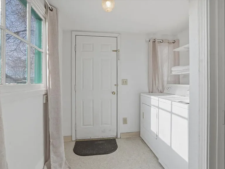 Laundry Room Cabinet