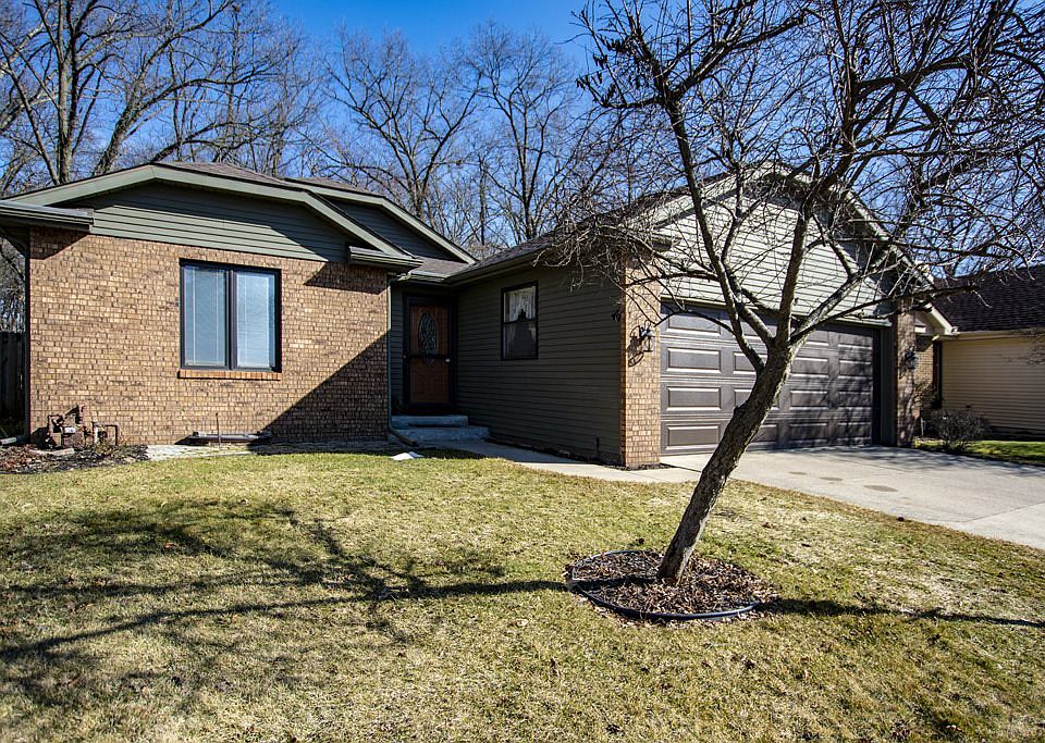 1st image of 1724 Woodland Dr