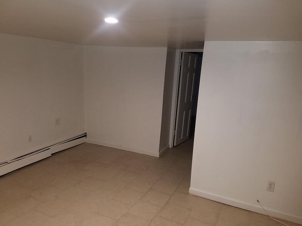 2nd image of 119-15 145th St #Basement