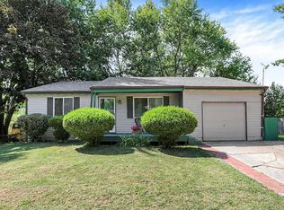 1104 Commission Rd, Greenwood, IN 46142