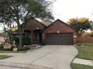8405 Columbus Ct, Pearland, TX 77584