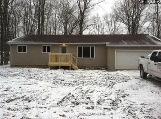 5705 Breezewood Dr SE, Brookfield, OH 44403