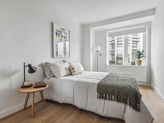 4th image of 1660 Madison Ave #8BPRIVATEROOM2