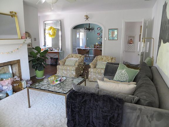2nd image of 6223 Belmont Ave