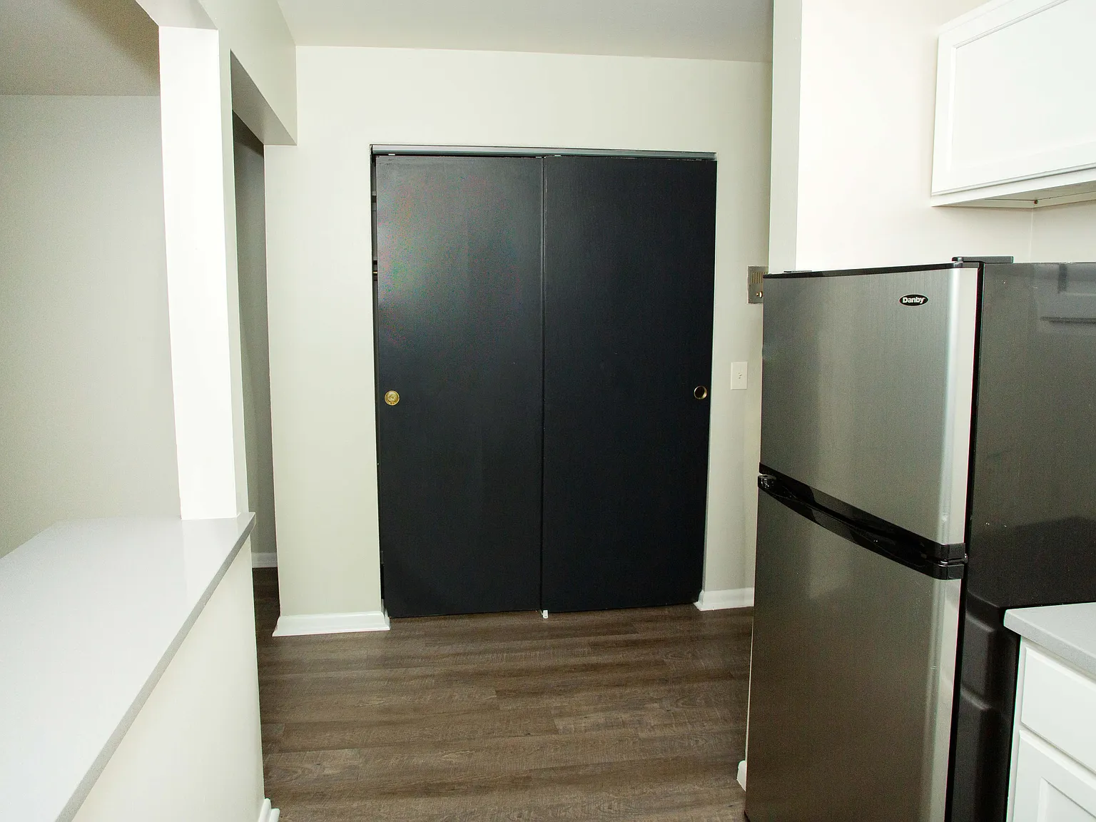 1 bed, 500 sqft, $895 — Photo 4