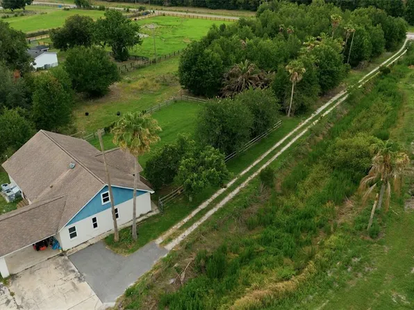 7309 Quail Meadow Rd, Plant City, FL 33565
