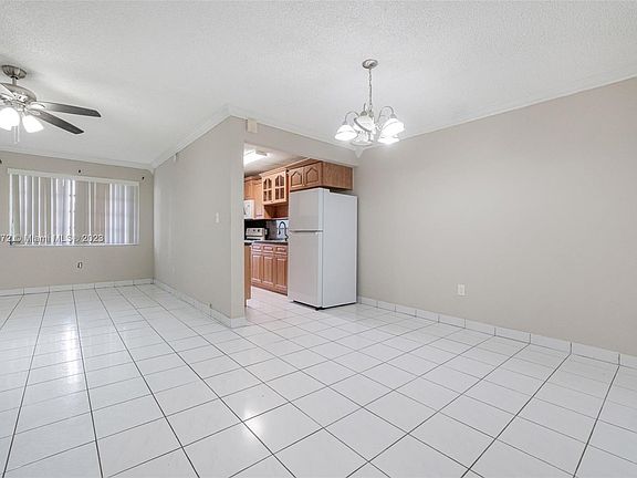 3rd image of 165 NE 203rd Ter APT 4