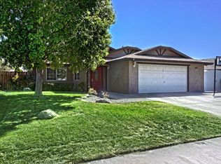 612 Sherwood Ct, Ridgecrest, CA 93555