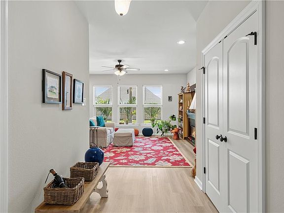 4th image of 20607 Stone House Rd