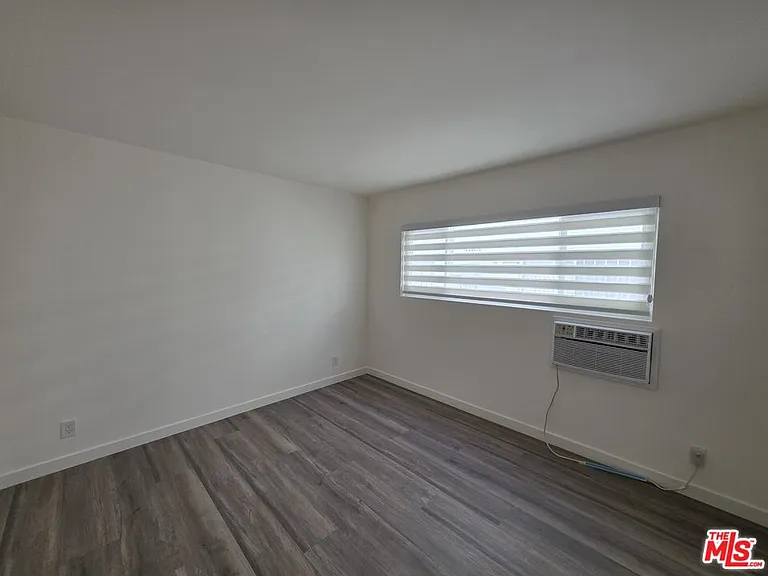 1433 Brockton Ave #4 — Photo 27