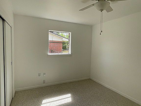 3rd image of 3925 San Gabriel Dr