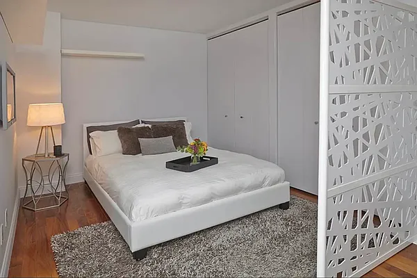 Rented by Douglas Elliman | media 19