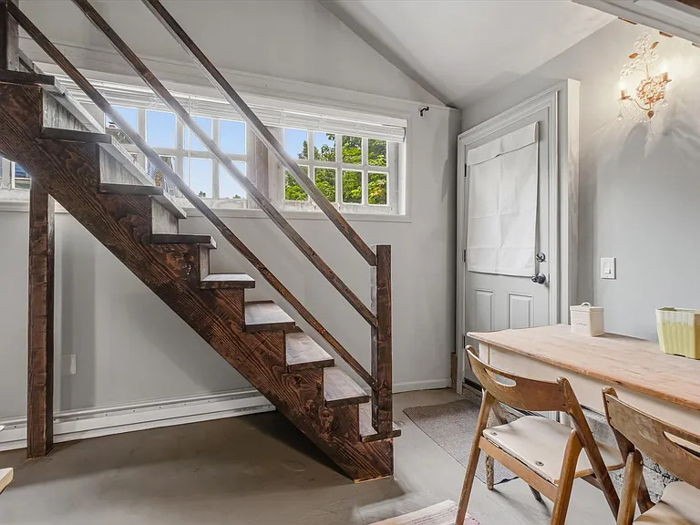 108 Hooker Ave — Photo 48