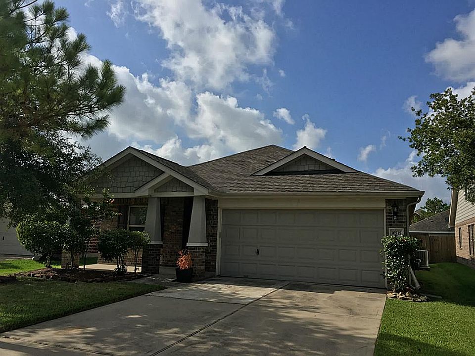 1st image of 16515 Berkshire Forest Dr