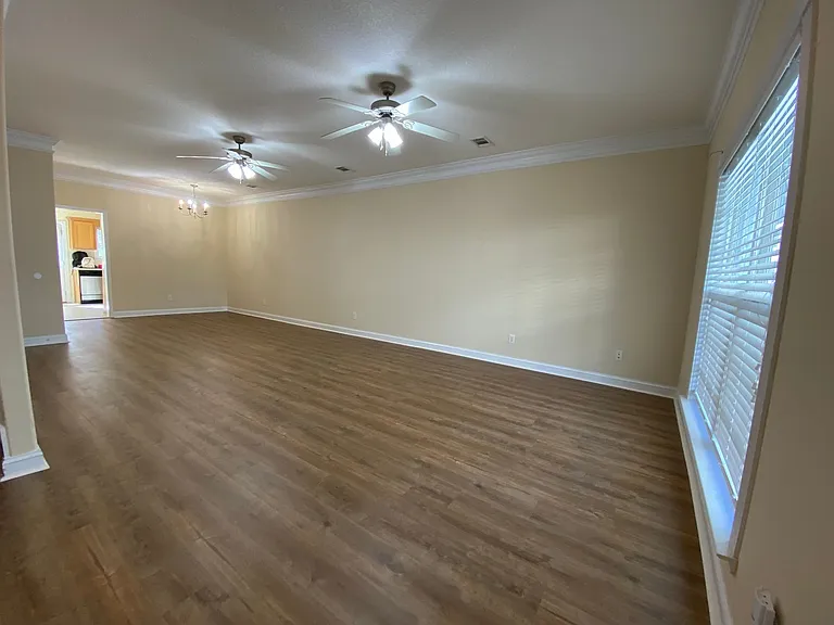 502D Bradwell St — Photo 3