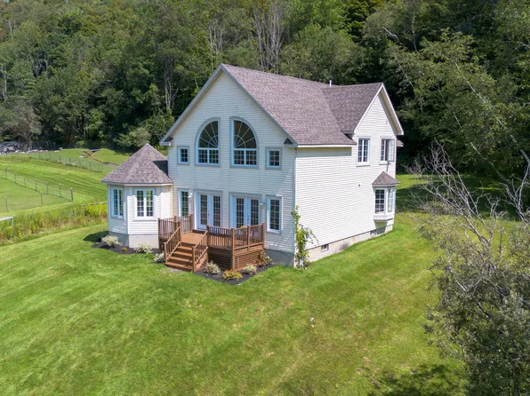 828 N Main St, Lanesborough, MA 01237
