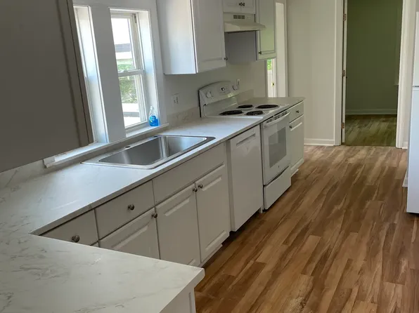 3 Spruce St #2, Burlington, VT 05401