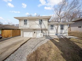 11910 Fuller Ave, Grandview, MO 64030