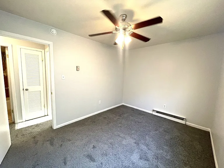 243 Maryland Ave — Photo 13