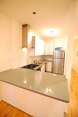 Rented by Bohemia Realty Group | media 4