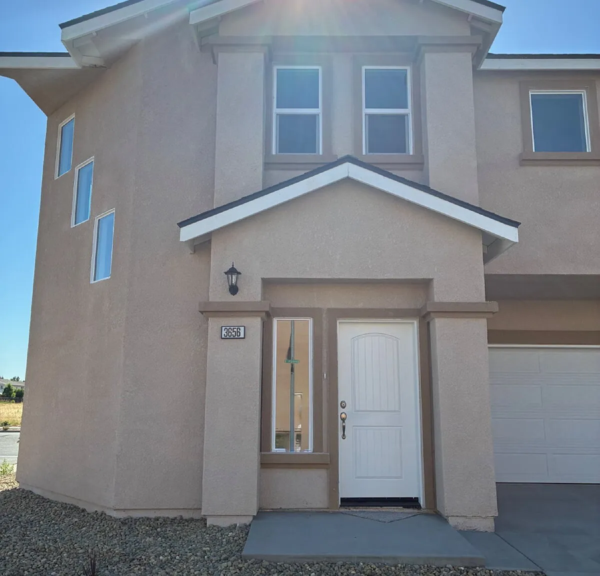 3 bed, 2.5 bath, $2,125 — Photo 3