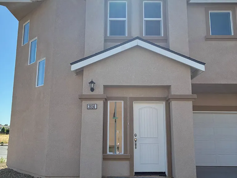 3656 San Onofre Ave — Photo 3