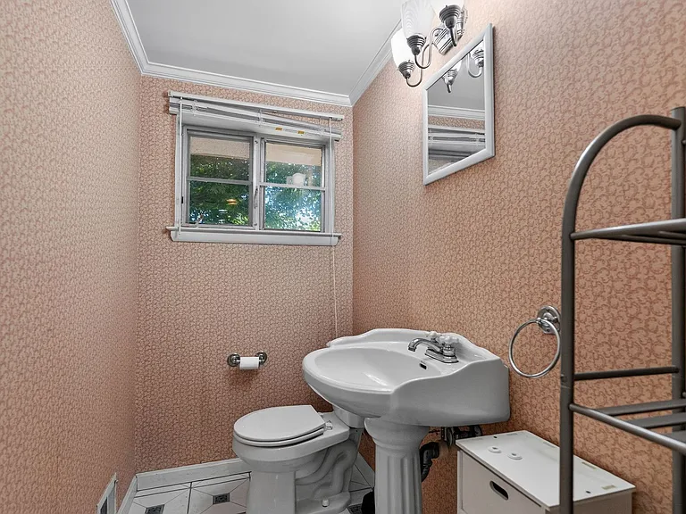 3521 Yuma St NW — Photo 18