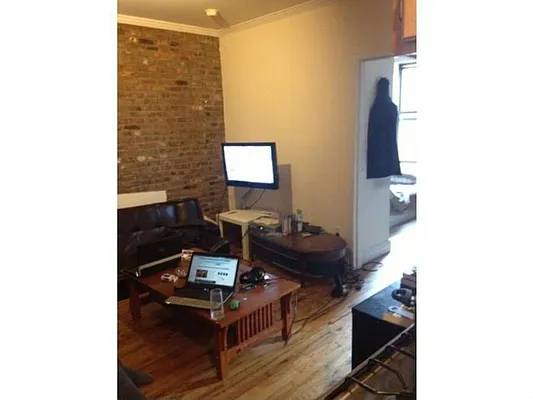 Rented by Crosstown Apartments NYC | media 8