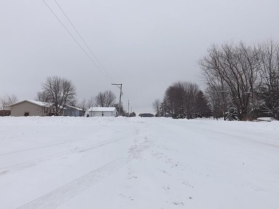 4th image of 8485 Richfield Dr