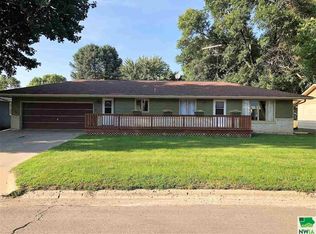 831 Garfield St, Granville, IA 51022