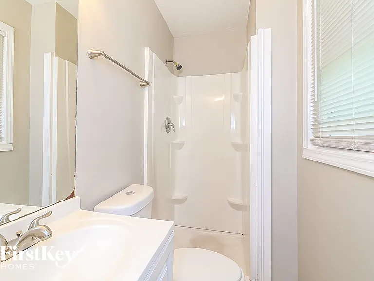 4008 Jody Cir — Photo 11