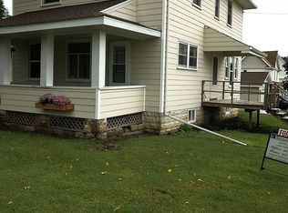 101 N 1st Ave E, Lake Mills, IA 50450