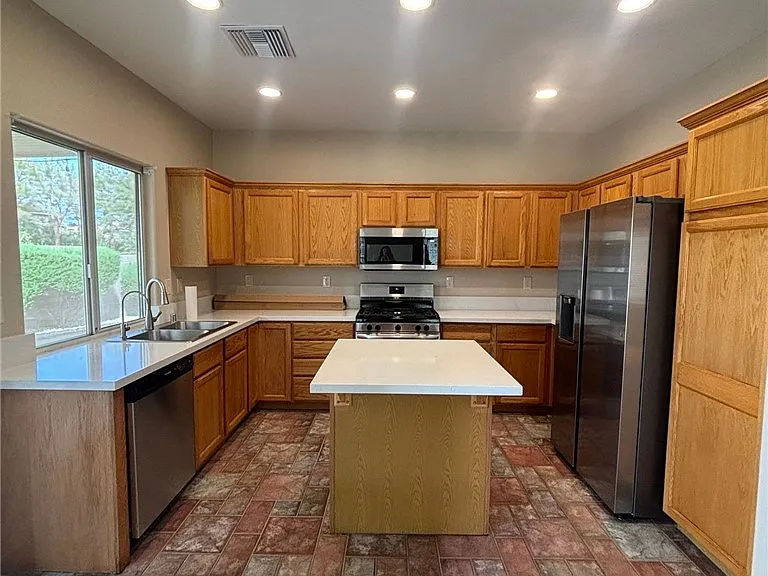 8585 Ebony Hills Way — Photo 9