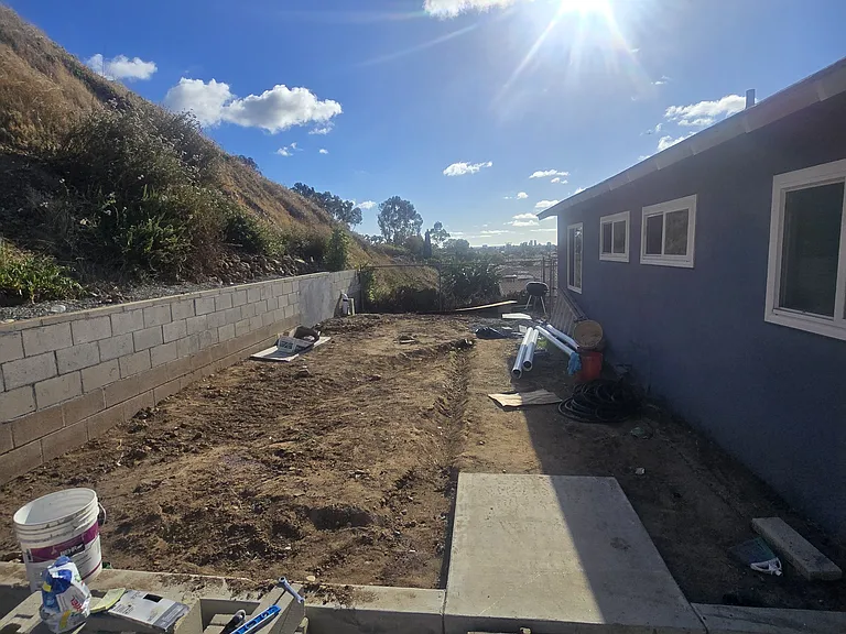 5539 Santa Margarita St — Photo 3