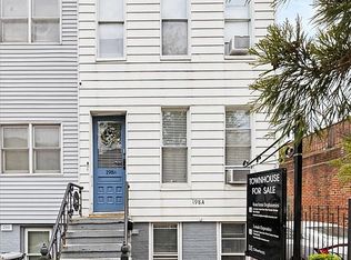 198A 31st St, Brooklyn, NY 11232