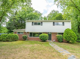 9401 Farmington Dr, Henrico, VA 23229