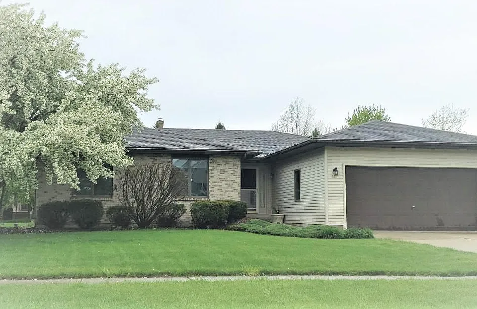 416 Red Wing Ln