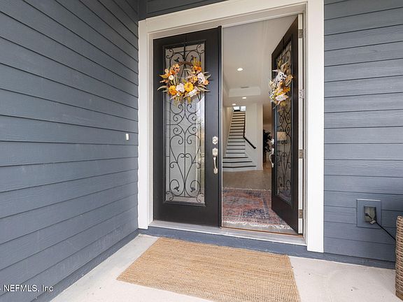 4th image of 1085 WINDLEY Drive