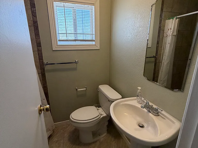 723 E Father Rahm Ave #2 — Photo 8