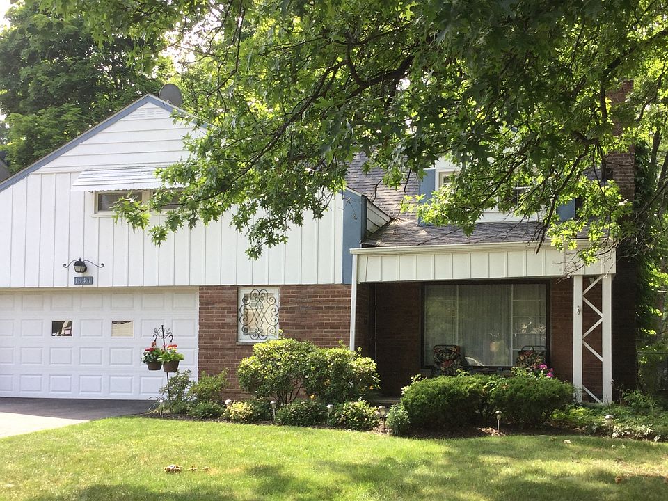 1st image of 1840 E 225th St