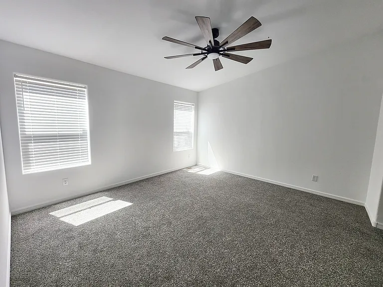 840 S Navajo Dr — Photo 7
