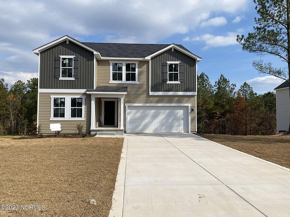 1st image of 137 Hedge Hunter Court
