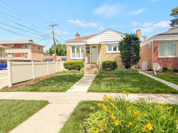 2217 Keystone Ave, North Riverside, IL 60546
